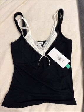 Black Lace-Trim Ribbed Tank Top - Women